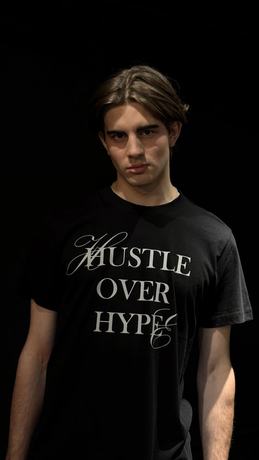 Koszulka „Hustle Over Hype”